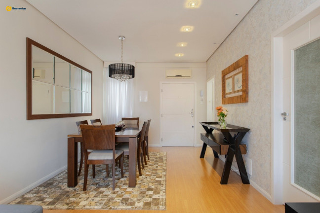 Imagem Apartamento com 3 Quartos à Venda, 104 m² em Centro - Florianópolis