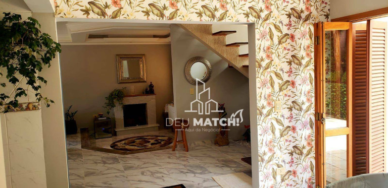 Imagem Casa com 4 Quartos à Venda, 300 m² em Jardim Itaperi - Atibaia Imagem Casa com 4 Quartos à Venda, 300 m² em Jardim Itaperi - Atibaia
