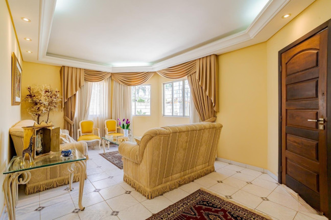 Imagem Casa com 4 Quartos à Venda, 252 m² em Seminário - Curitiba