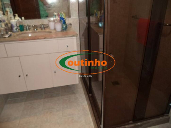 Imagem Apartamento com 3 Quartos à Venda, 162 m² em Tijuca - Rio De Janeiro Imagem Apartamento com 3 Quartos à Venda, 162 m² em Tijuca - Rio De Janeiro
