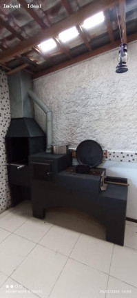 Imagem Casa com 3 Quartos à Venda, 180 m² em Boqueirão - Curitiba Imagem Casa com 3 Quartos à Venda, 180 m² em Boqueirão - Curitiba
