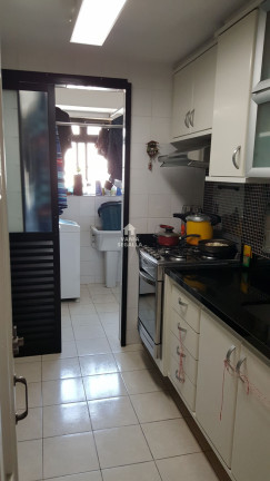 Imagem Apartamento com 2 Quartos à Venda, 70 m² em Vila Ipojuca