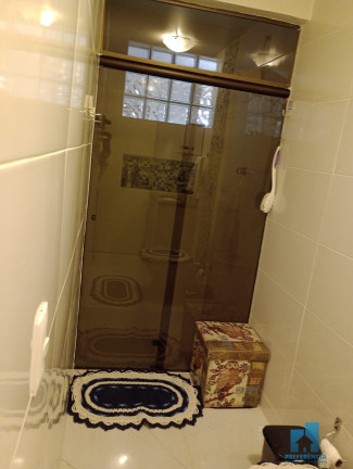 Imagem Casa com 3 Quartos à Venda, 240 m² em Uvaranas - Ponta Grossa