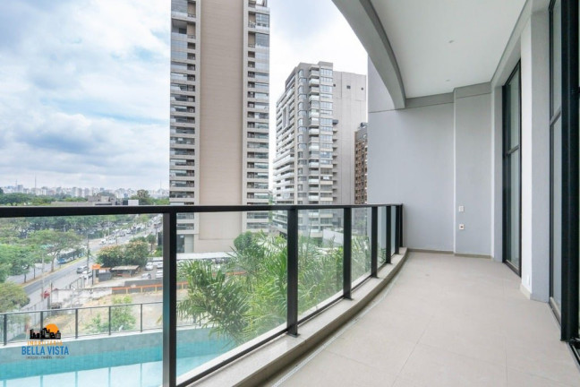 Apartamento com 1 Quarto à Venda,  em Moema - São Paulo