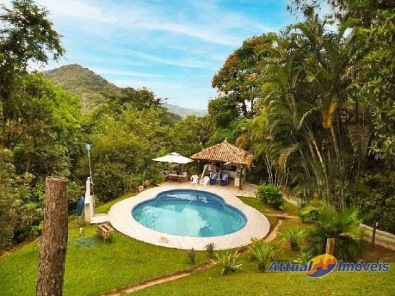 Imagem Casa com 4 Quartos à Venda, 400 m² em Monte Oliveti - Guapimirim Imagem Casa com 4 Quartos à Venda, 400 m² em Monte Oliveti - Guapimirim