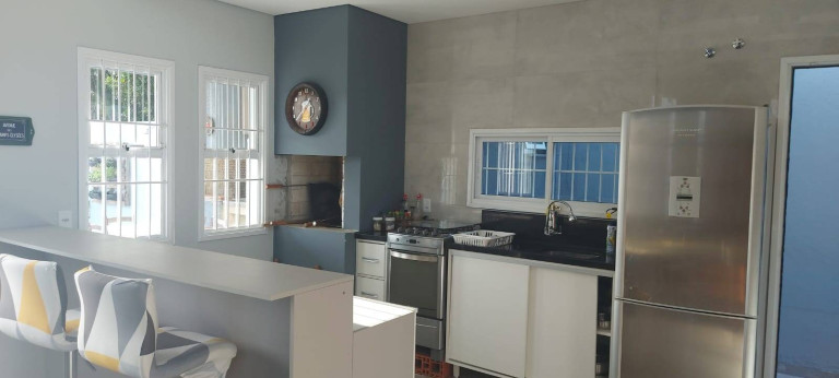 Imagem Casa com 3 Quartos à Venda,  em Atlântida Sul - Osório