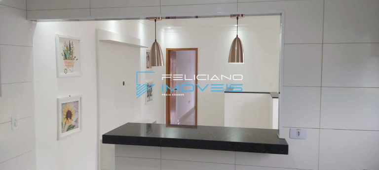Imagem Casa com 3 Quartos à Venda, 91 m² em Esmeralda - Praia Grande Imagem Casa com 3 Quartos à Venda, 91 m² em Esmeralda - Praia Grande