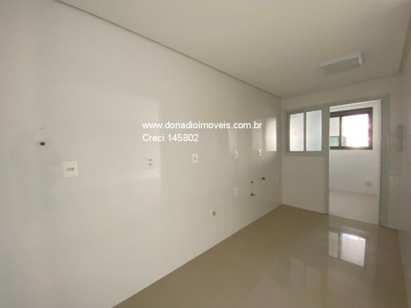 Imagem Apartamento com 3 Quartos à Venda, 139 m² em Centro - Florianópolis Imagem Apartamento com 3 Quartos à Venda, 139 m² em Centro - Florianópolis