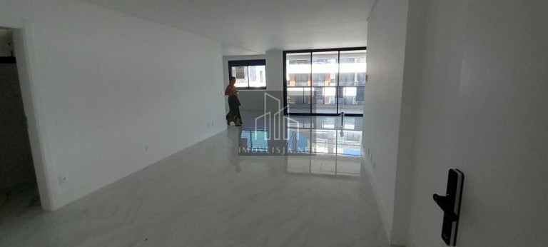 Imagem Apartamento com 3 Quartos à Venda, 145 m² em Jurerê - Florianópolis