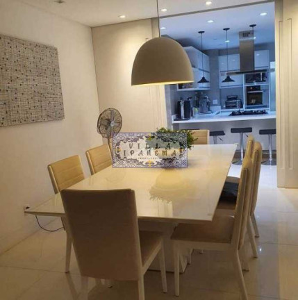 Imagem Apartamento com 3 Quartos à Venda, 140 m² em Copacabana - Rio De Janeiro Imagem Apartamento com 3 Quartos à Venda, 140 m² em Copacabana - Rio De Janeiro