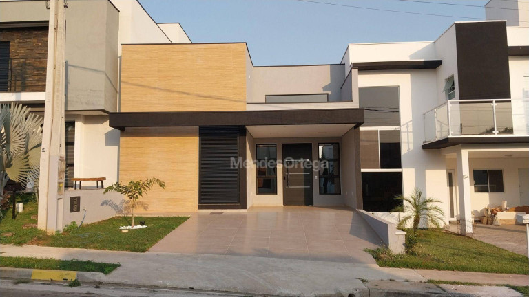 Casa com 3 Quartos à Venda, 111 m² em Cajuru Do Sul - Sorocaba