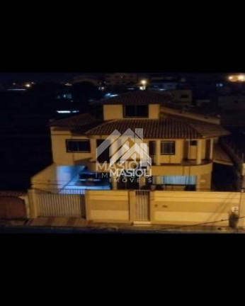 Imagem Casa com 4 Quartos à Venda, 300 m² em Industrial - Vila Velha