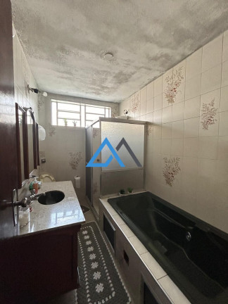 Imagem Casa com 4 Quartos à Venda, 220 m² em Região Central - Caieiras