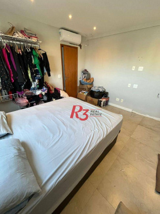 Imagem Imóvel com 3 Quartos à Venda, 131 m² em Encruzilhada - Santos Imagem Imóvel com 3 Quartos à Venda, 131 m² em Encruzilhada - Santos