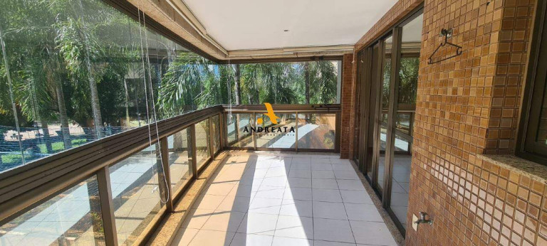 Apartamento com 4 Quartos para Alugar, 140 m² em Barra Da Tijuca - Rio De Janeiro