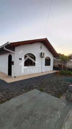 Imagem Casa com 3 Quartos à Venda, 97 m² em Espinheiros - Joinville