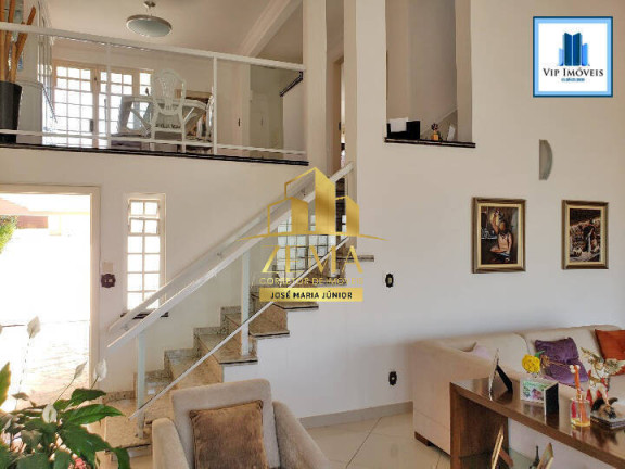 Imagem Casa com 3 Quartos à Venda, 500 m² em Vila Suissa - Mogi Das Cruzes Imagem Casa com 3 Quartos à Venda, 500 m² em Vila Suissa - Mogi Das Cruzes