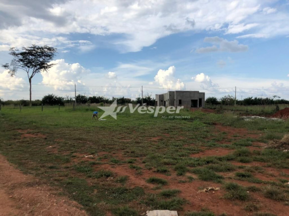 Imagem Terreno à Venda, 1.025 m² em Residencial Solar São Francisco Ii - Trindade Imagem Terreno à Venda, 1.025 m² em Residencial Solar São Francisco Ii - Trindade