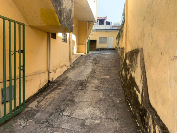 Imagem Casa com 3 Quartos à Venda, 200 m² em Carlos Prates - Belo Horizonte