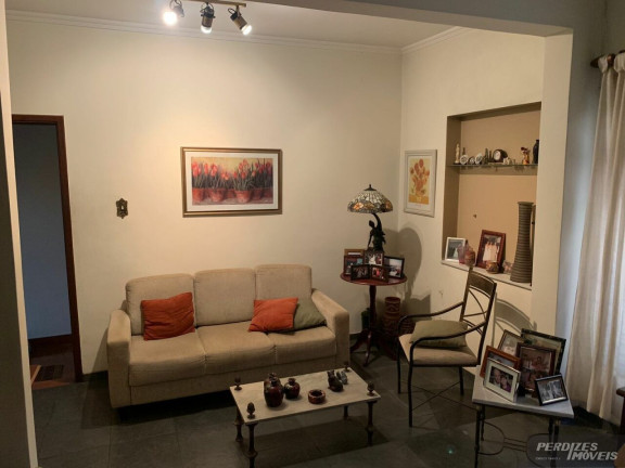 Imagem Casa com 4 Quartos à Venda, 400 m² em Sumaré - São Paulo Imagem Casa com 4 Quartos à Venda, 400 m² em Sumaré - São Paulo
