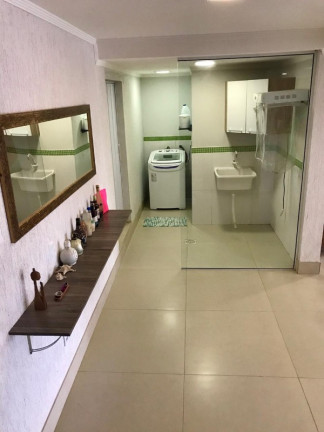 Imagem Imóvel com 3 Quartos à Venda, 30 m² em Alto Petrópolis - Porto Alegre Imagem Imóvel com 3 Quartos à Venda, 30 m² em Alto Petrópolis - Porto Alegre