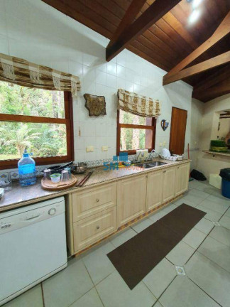 Imagem Casa com 6 Quartos à Venda, 454 m² em Recanto Araucária - Campos Do Jordão