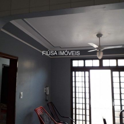 Imagem Casa com 5 Quartos à Venda,  em Dom Bernardo José Mielle - Ribeirão Preto