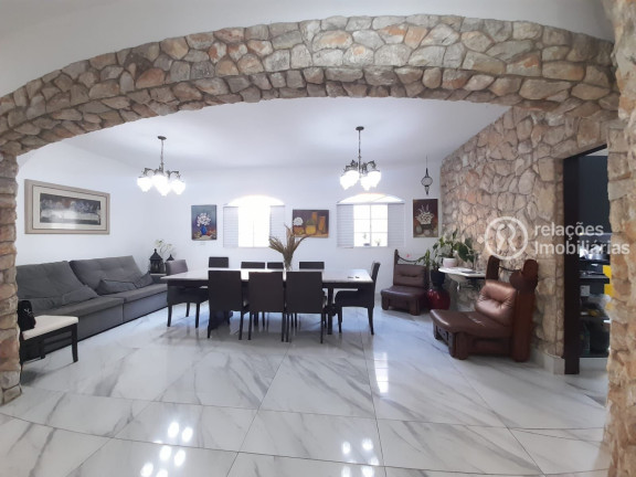 Imagem Casa com 7 Quartos para Alugar, 500 m² em Santa Lúcia - Belo Horizonte Imagem Casa com 7 Quartos para Alugar, 500 m² em Santa Lúcia - Belo Horizonte