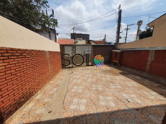Imagem Casa com 2 Quartos à Venda, 139 m² em Centro - Araraquara Imagem Casa com 2 Quartos à Venda, 139 m² em Centro - Araraquara