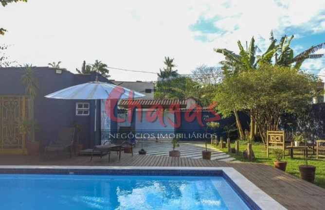 Imagem Sobrado com 6 Quartos à Venda, 380 m² em Tabatinga - Caraguatatuba Imagem Sobrado com 6 Quartos à Venda, 380 m² em Tabatinga - Caraguatatuba