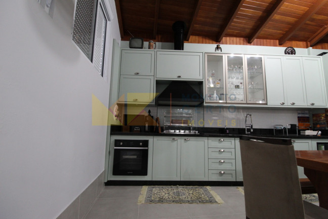 Imagem Sobrado com 3 Quartos à Venda, 120 m² em água Verde - Blumenau