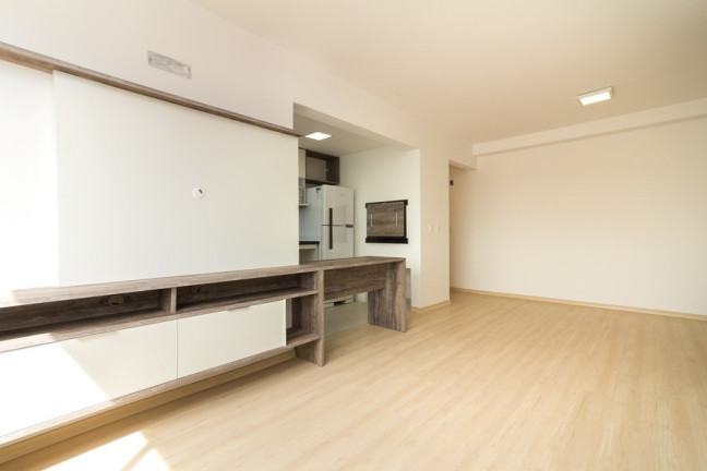 Imagem Apartamento com 2 Quartos à Venda, 70 m² em Menino Deus - Porto Alegre