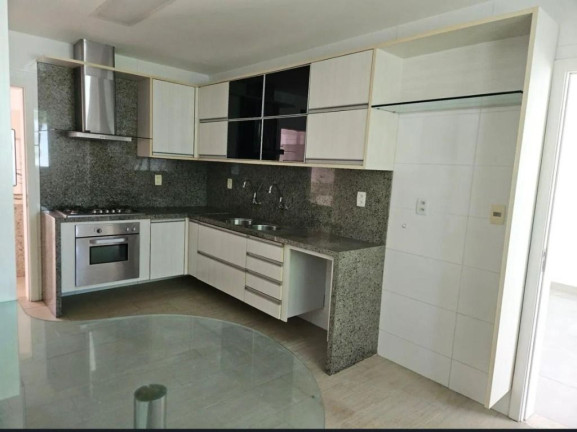 Imagem Casa com 5 Quartos à Venda, 331 m² em Intermares - Cabedelo Imagem Casa com 5 Quartos à Venda, 331 m² em Intermares - Cabedelo