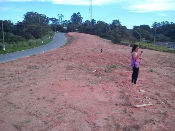 Imagem Terreno à Venda, 150 m² em Lageado - Cotia Imagem Terreno à Venda, 150 m² em Lageado - Cotia