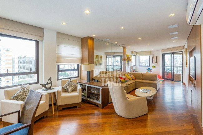 Apartamento com 3 Quartos à Venda, 201 m² em Moema Pássaros - São Paulo