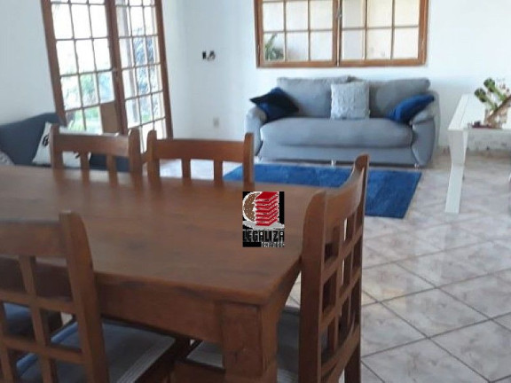 Imagem Casa com 4 Quartos à Venda, 240 m² em Sao Patricio - Serra
