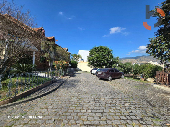 Imagem Casa com 2 Quartos à Venda, 92 m² em Centro - Nova Iguaçu Imagem Casa com 2 Quartos à Venda, 92 m² em Centro - Nova Iguaçu