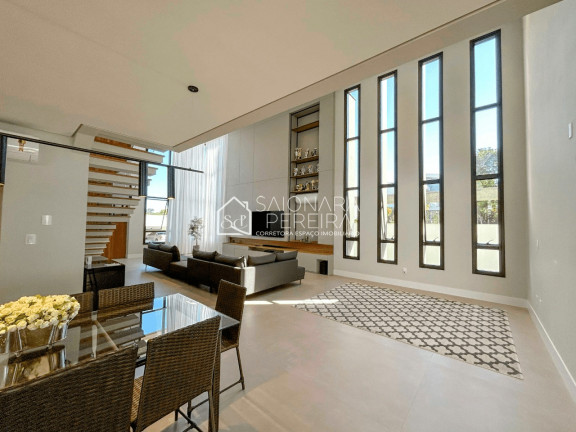 Imagem Casa de Condomínio com 3 Quartos à Venda, 598 m² em Cacupé - Florianópolis