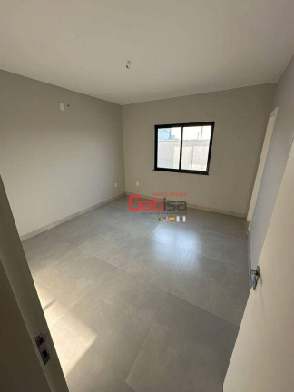 Imagem Casa com 3 Quartos à Venda, 125 m² em Vila Sao Pedro - São Pedro Da Aldeia Imagem Casa com 3 Quartos à Venda, 125 m² em Vila Sao Pedro - São Pedro Da Aldeia