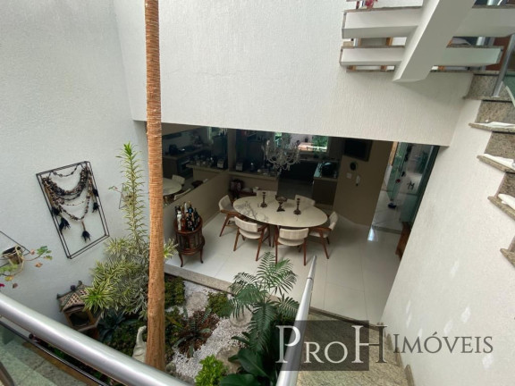Imagem Sobrado com 3 Quartos à Venda, 175 m² em Vila Scarpelli - Santo André Imagem Sobrado com 3 Quartos à Venda, 175 m² em Vila Scarpelli - Santo André