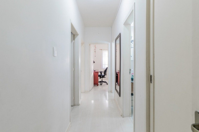 Imagem Apartamento com 3 Quartos à Venda, em Cidade Baixa - Porto Alegre Imagem Apartamento com 3 Quartos à Venda, em Cidade Baixa - Porto Alegre