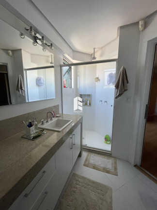 Imagem Apartamento com 3 Quartos à Venda, 200 m² em Nossa Senhora De Lourdes - Santa Maria Imagem Apartamento com 3 Quartos à Venda, 200 m² em Nossa Senhora De Lourdes - Santa Maria