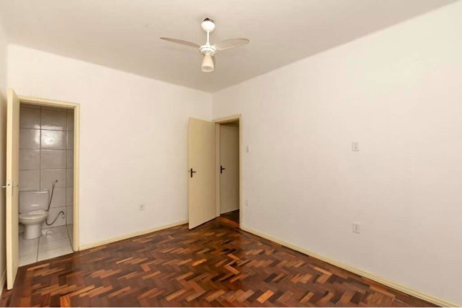 Imagem Apartamento com 3 Quartos à Venda, 75 m² em Centro Histórico - Porto Alegre