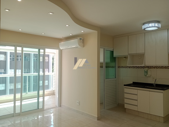 Imagem Imóvel com 2 Quartos à Venda, 67 m² em Centro - Campinas