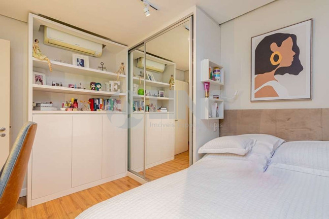 Imagem Apartamento com 3 Quartos à Venda, 141 m² em Jardim Europa - Porto Alegre Imagem Apartamento com 3 Quartos à Venda, 141 m² em Jardim Europa - Porto Alegre