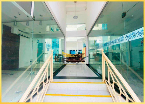 Imagem Sala Comercial à Venda, 40 m² em Centro De Apoio Ii (alphaville) - Santana De Parnaíba Imagem Sala Comercial à Venda, 40 m² em Centro De Apoio Ii (alphaville) - Santana De Parnaíba