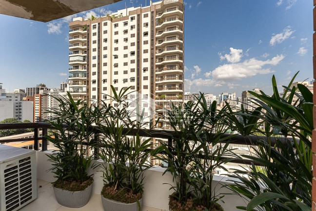 Imagem Apartamento com 2 Quartos à Venda, 143 m² em Itaim Bibi - São Paulo
