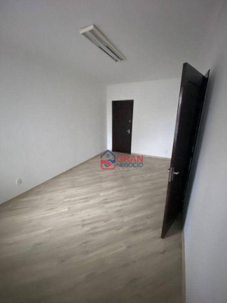 Imagem Sala Comercial à Venda, 35 m² em Centro - Curitiba Imagem Sala Comercial à Venda, 35 m² em Centro - Curitiba