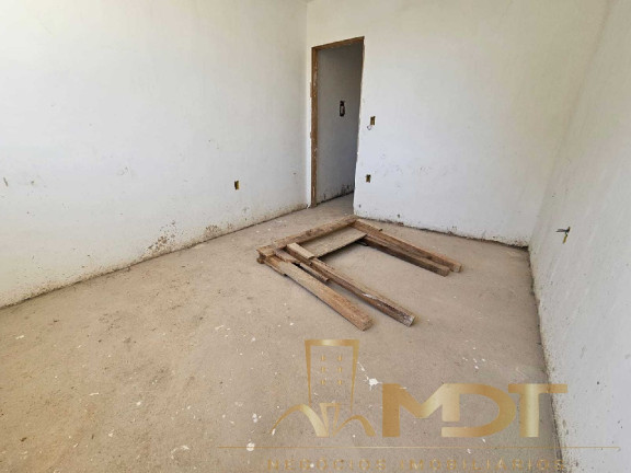 Casa com 2 Quartos à Venda, 65 m² em Jardim Dos Comerciários (venda Nova) - Belo Horizonte