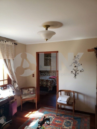 Imagem Casa com 4 Quartos à Venda, 236 m² em Agronomia - Porto Alegre